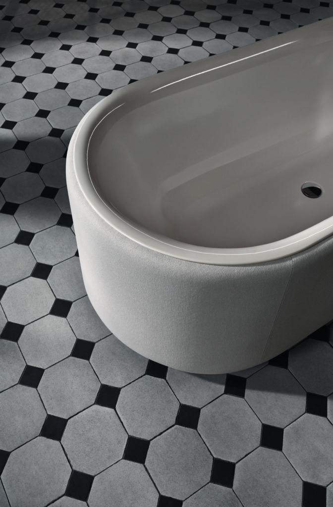 BetteLux_Oval_Couture oválna ocelová vaňa čalúnená - slonová kosť