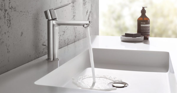 GROHE Lineare Umývadlová batéria s tiahlom hranatý dizajn