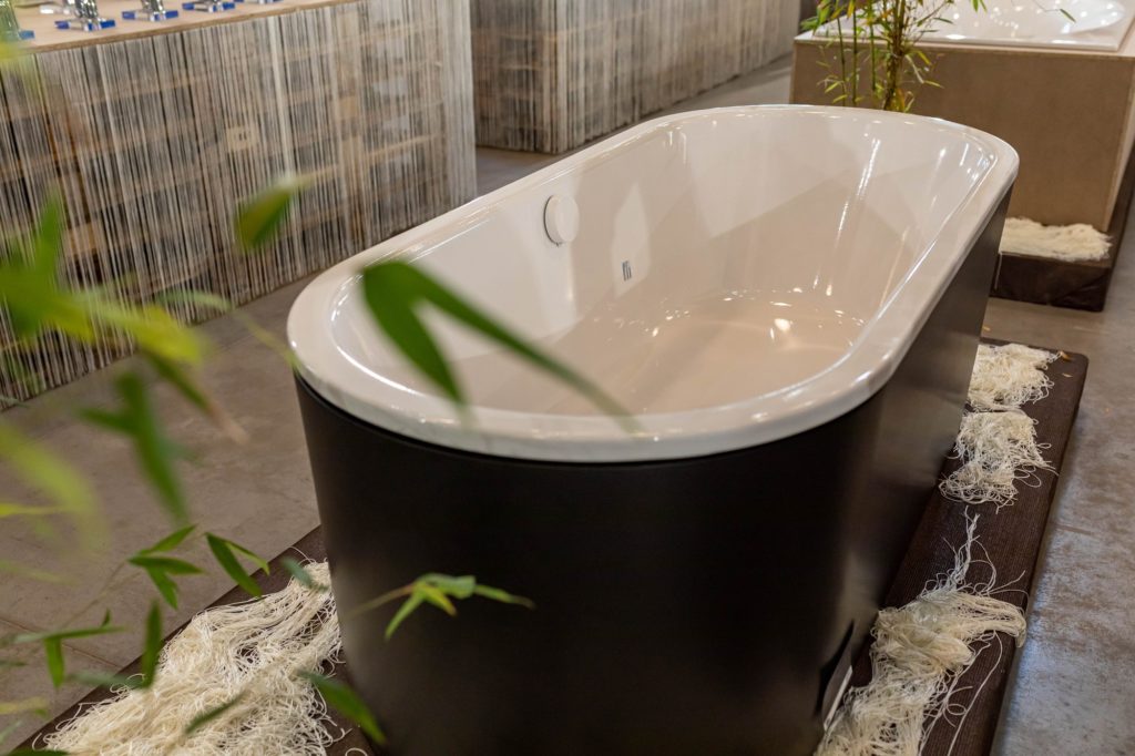 Mybath výstava ISHsk 2021 - KALDEWEi voľne stojaca vaňa