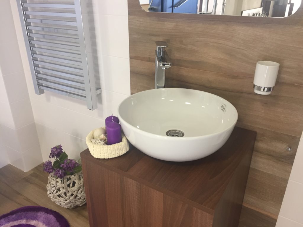 Tinea Miroslava Orlovská - Kúpeľňové štúdio - umývadlo Villeroy & Boch Artis